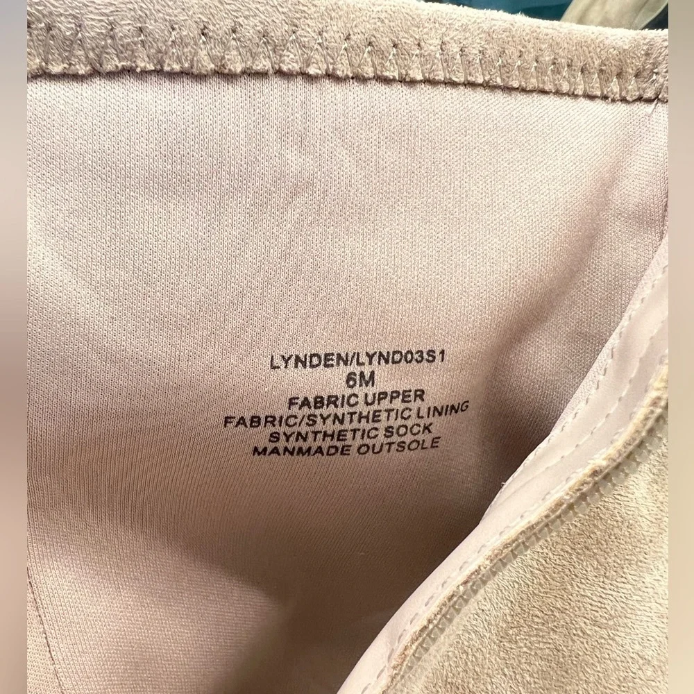 Steve Madden Lynden Bootie - Picture 3 of 6